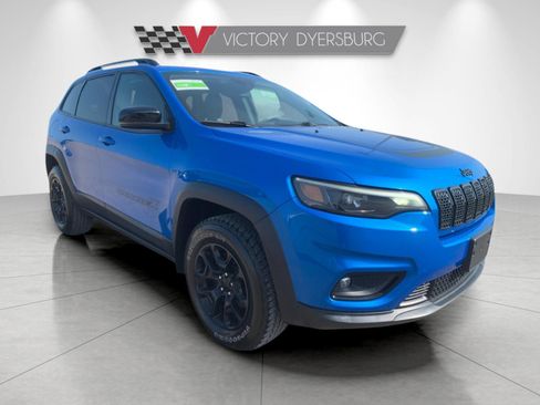 Used 2022 Jeep Cherokee Latitude w/ Trailer Tow Group AWD/4WD image 1