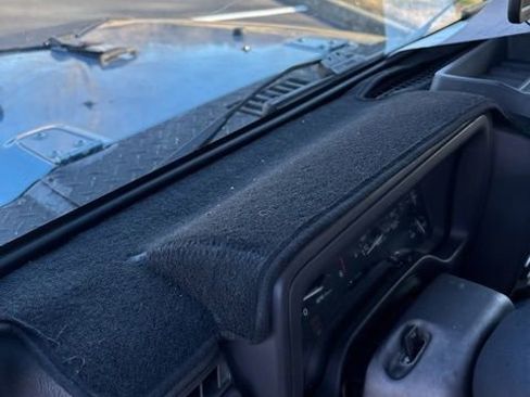 Used 1999 Jeep Wrangler SE image 43