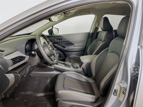 Used 2025 Subaru Crosstrek 2.5i Limited w/ Popular Package #3A AWD/4WD image 11