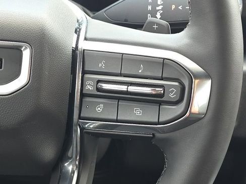 Used 2026 GMC Yukon XL Denali w/ Sun & Power Step Package image 36