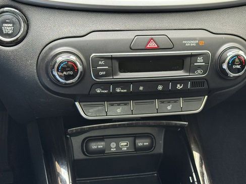 Used 2020 Kia Sorento EX AWD/4WD image 25