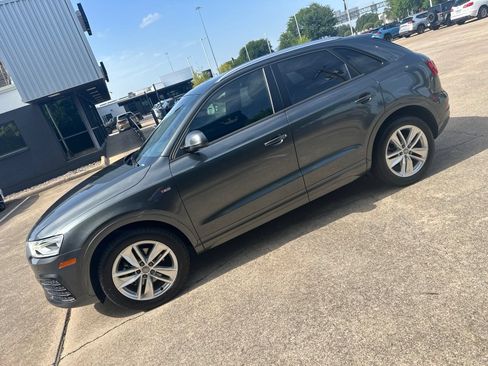 Used 2018 Audi Q3 2.0T Premium w/ Convenience Package FWD image 5