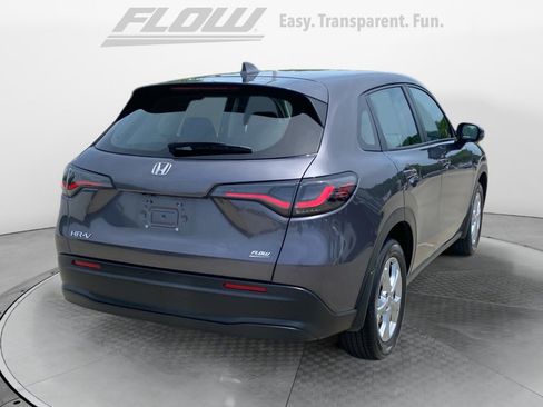 Used 2023 Honda HR-V LX image 9