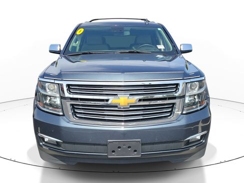 Used 2020 Chevrolet Tahoe Premier w/ Max Trailering Package AWD/4WD image 2