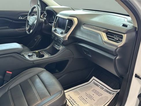 Used 2023 GMC Acadia Denali w/ Denali Ultimate Package AWD/4WD image 25