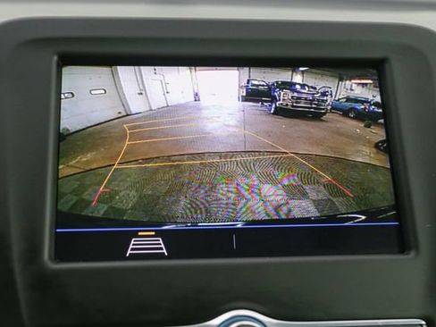 Used 2020 Chevrolet Equinox LS FWD image 21