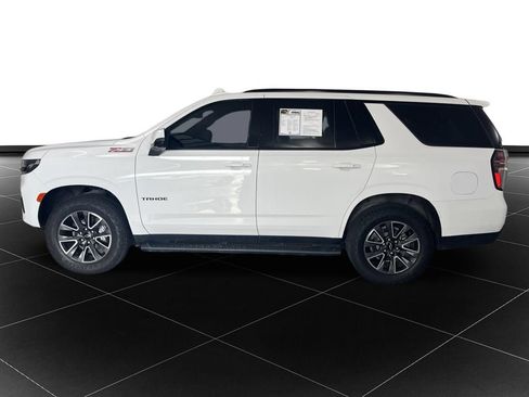 Used 2024 Chevrolet Tahoe Z71 w/ Luxury Package AWD/4WD image 2