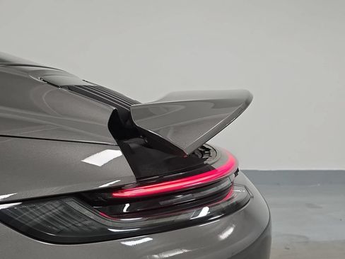 Certified 2023 Porsche 911 Targa 4 GTS AWD/4WD image 31