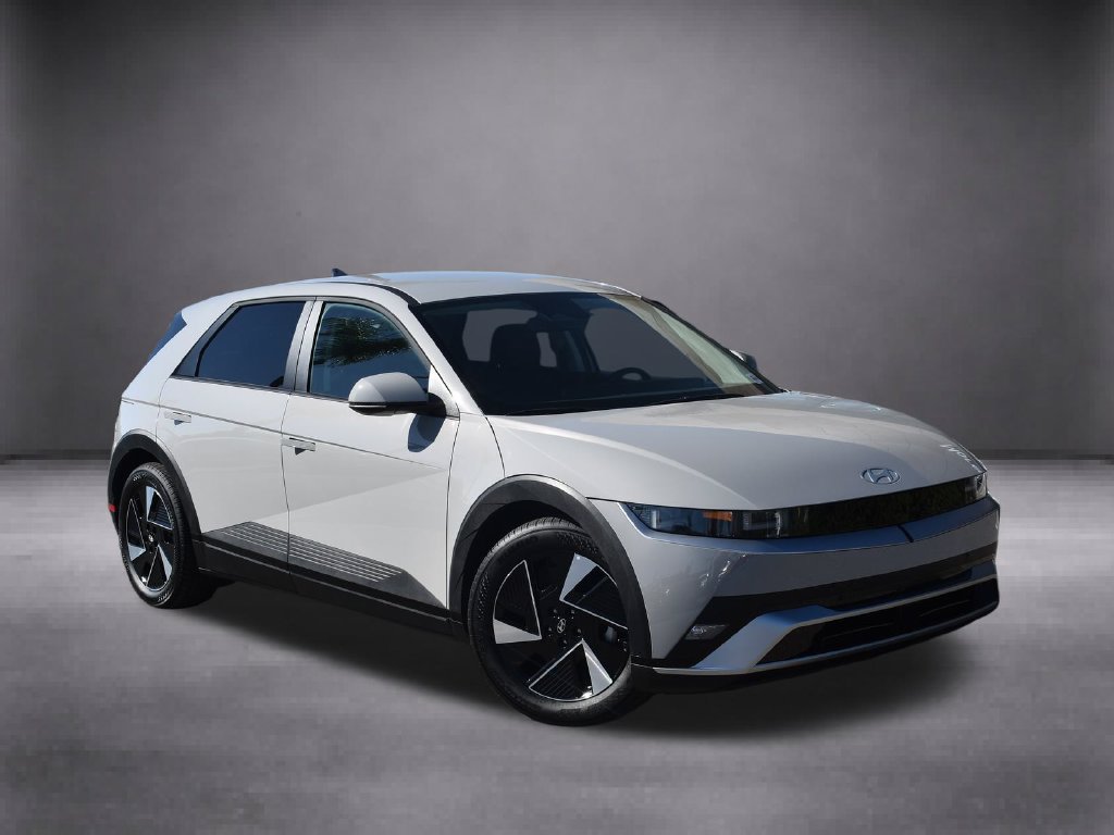 New 2026 Hyundai Ioniq 5 SEL RWD image 2