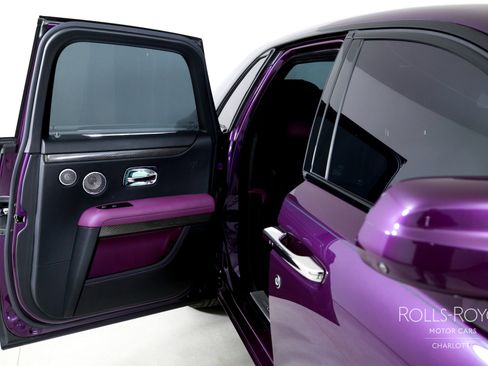 Certified 2022 Rolls-Royce Ghost Black Badge image 27