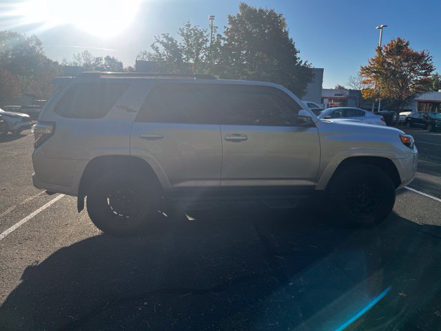 Used 2021 Toyota 4Runner TRD Off-Road Premium AWD/4WD image 6