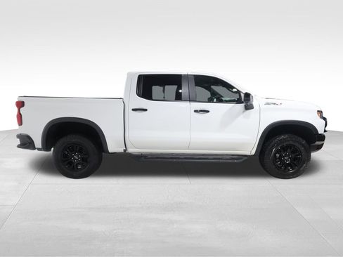 Used 2024 Chevrolet Silverado 1500 ZR2 AWD/4WD image 5