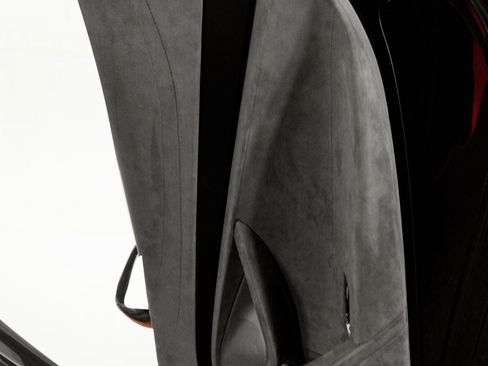 Used 2024 McLaren 750S image 37