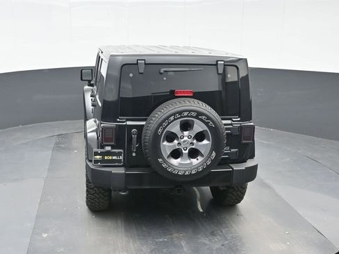 Used 2016 Jeep Wrangler Unlimited Sahara w/ Max Tow Package image 20