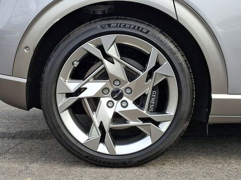 Used 2025 Genesis GV60 Performance image 26