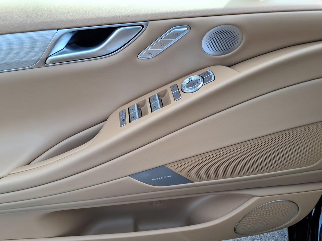 New 2027 Genesis G80 2.5T Advanced AWD/4WD image 13