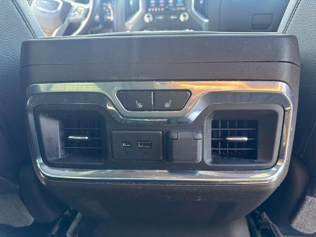 Used 2020 GMC Sierra 3500 Denali w/ Denali Ultimate Package AWD/4WD image 19