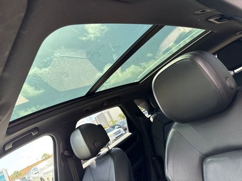 Used 2020 Porsche Cayenne image 7