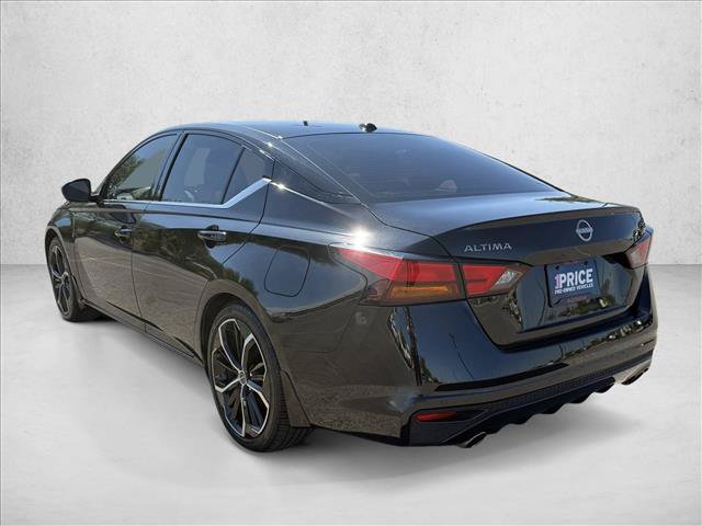 Used 2024 Nissan Altima 2.5 SR w/ SR Premium Package FWD image 8