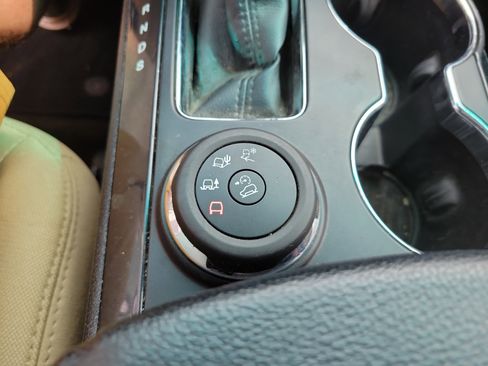 Used 2016 Ford Explorer 4WD image 26