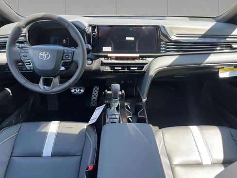 New 2026 Toyota Camry Hybrid w/ Multimedia Upgrade Package FWD image 12