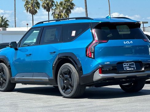 New 2026 Kia EV9 GT-Line AWD/4WD image 6