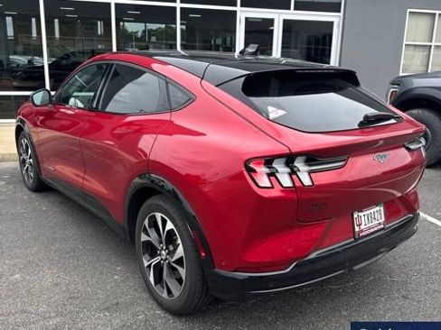 Certified 2022 Ford Mustang Mach-E Premium AWD/4WD image 17