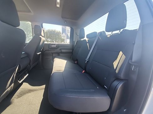 Used 2025 Chevrolet Silverado 2500 Custom w/ Custom Value Package image 13