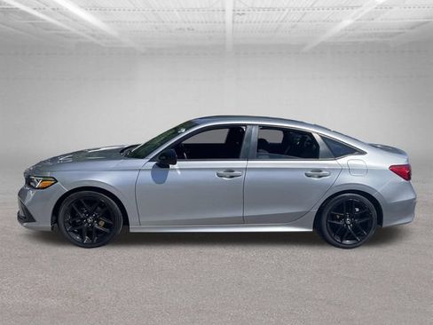 Used 2023 Honda Civic Sport image 12
