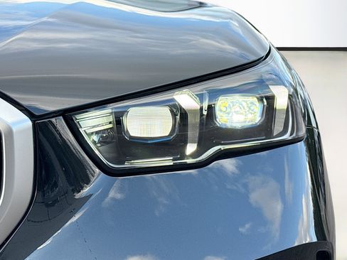 New 2026 BMW 530i w/ Convenience Package image 9