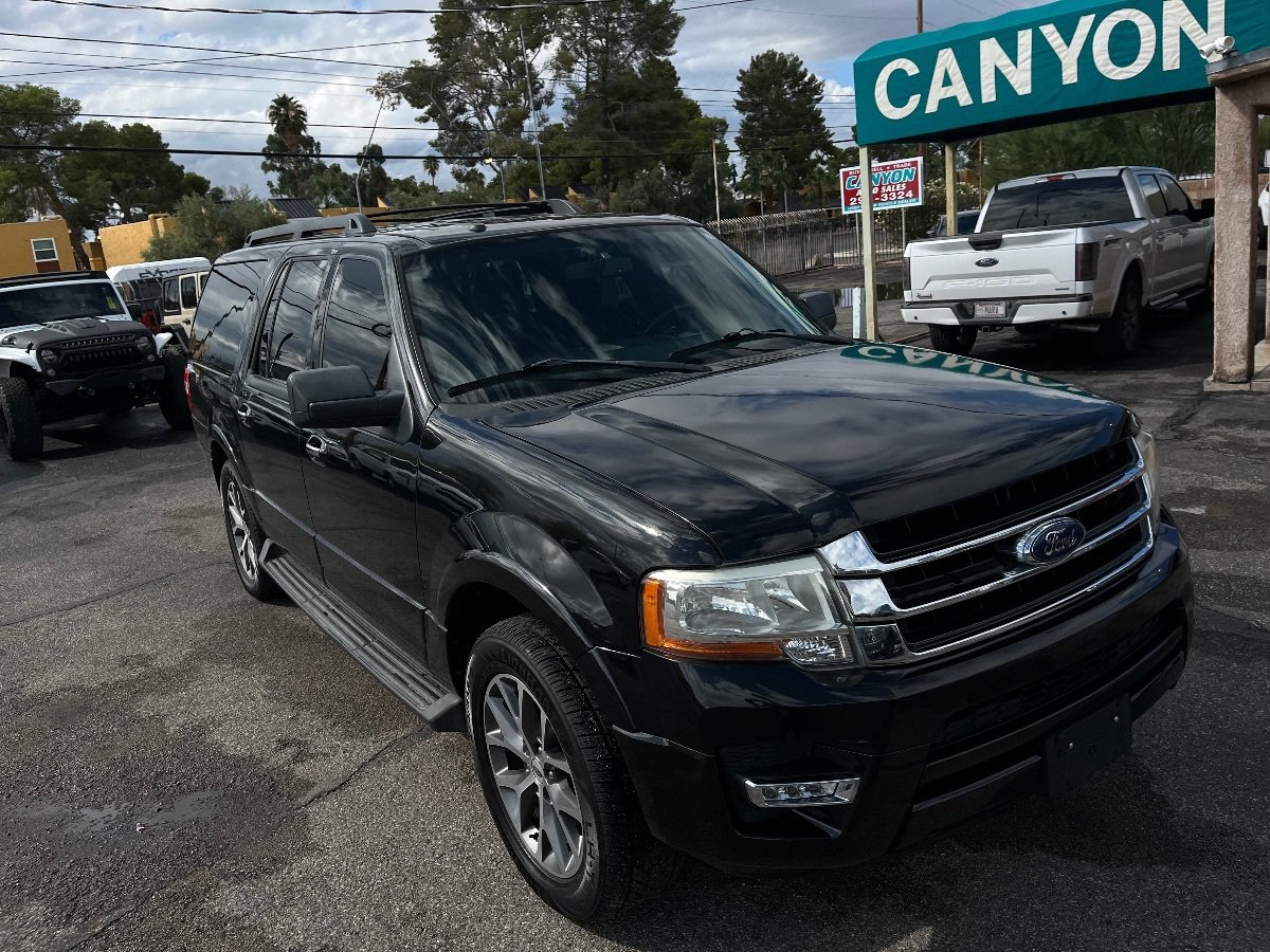 Used 2015 Ford Expedition EL XLT w/ Equipment Group 202A RWD image 50