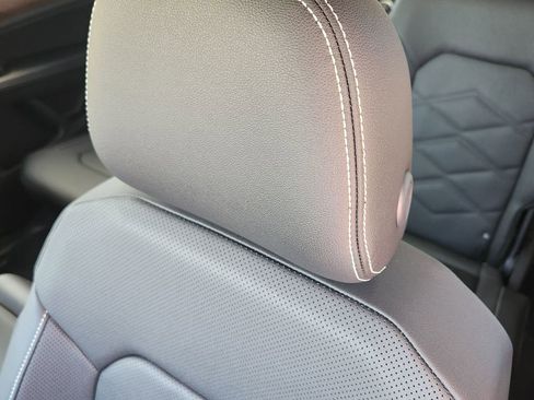 New 2026 Volkswagen Atlas SE image 5