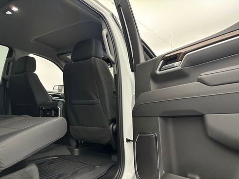 New 2026 GMC Sierra 1500 Elevation image 33