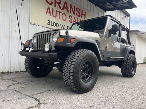 Used 2005 Jeep Wrangler Unlimited image 8