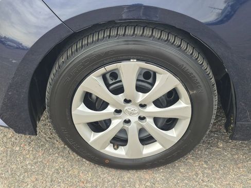 Used 2024 Toyota Corolla LE image 17