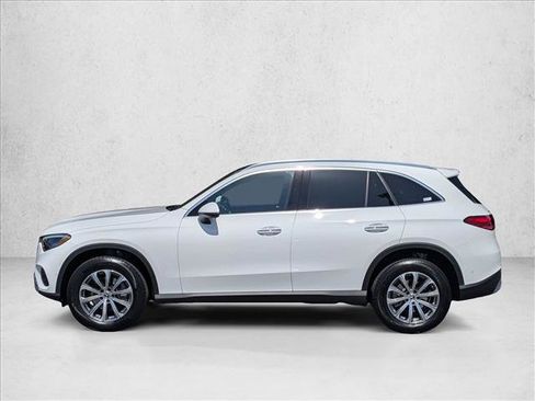 Used 2026 Mercedes-Benz GLC 300 4MATIC image 9