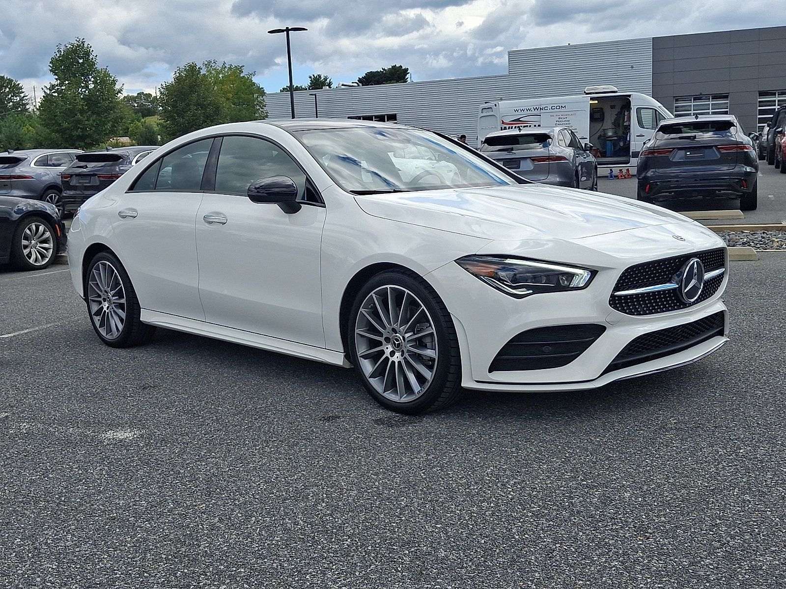 Used 2023 Mercedes-Benz CLA 250 4MATIC image 6