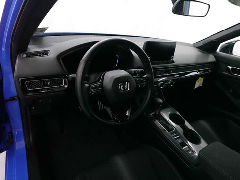 Used 2025 Honda Civic Sport image 15