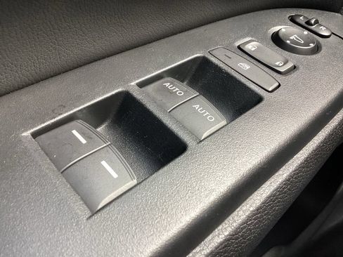 Used 2020 Honda CR-V Touring image 24