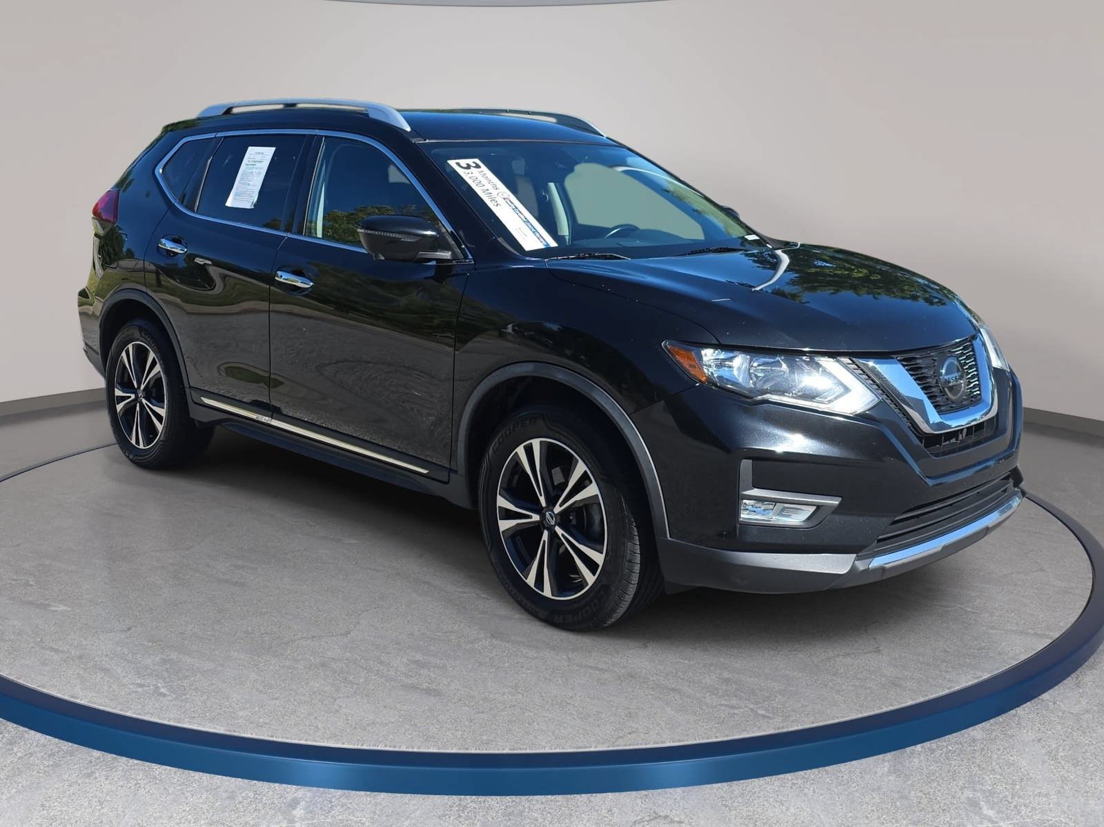 Used 2018 Nissan Rogue SL AWD/4WD image 3
