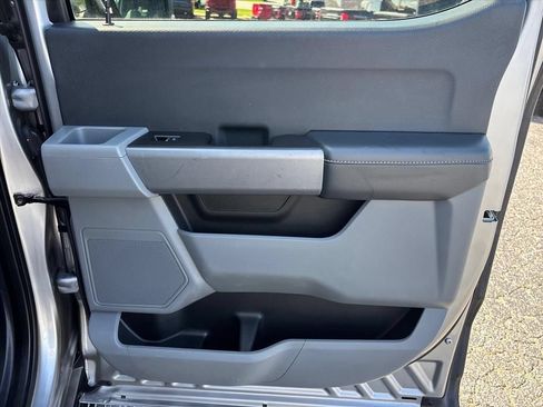Used 2021 Ford F150 XLT AWD/4WD image 16