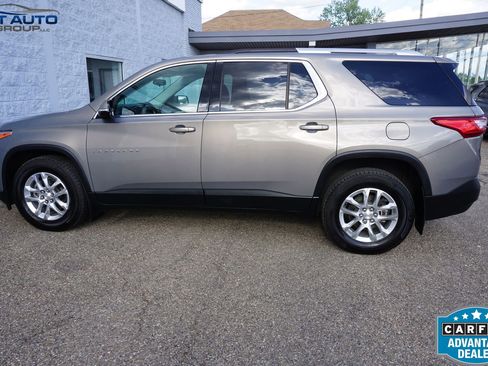Used 2018 Chevrolet Traverse LT w/ LPO, Floor Liner Package AWD/4WD image 13