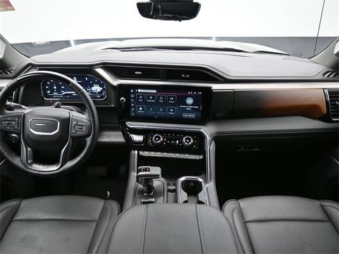 Certified 2025 GMC Sierra 1500 Denali image 12