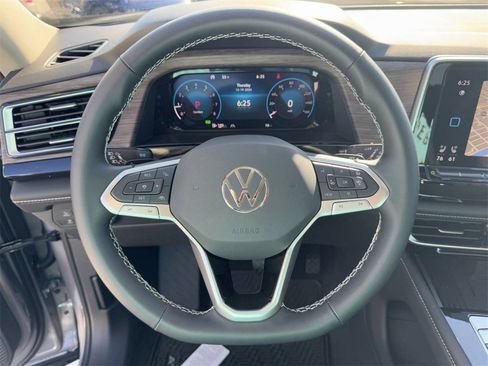 New 2025 Volkswagen Atlas SEL image 13