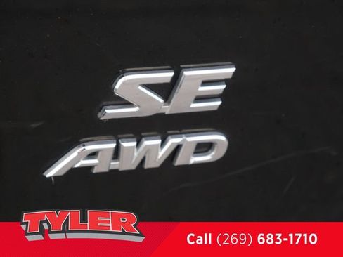 Used 2017 Toyota RAV4 SE w/ Power Extra Value Package AWD/4WD image 14