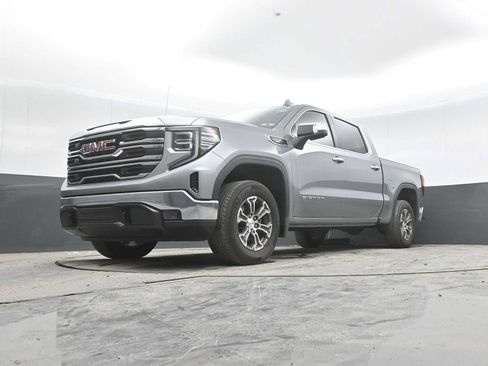 Used 2026 GMC Sierra 1500 SLT AWD/4WD image 41