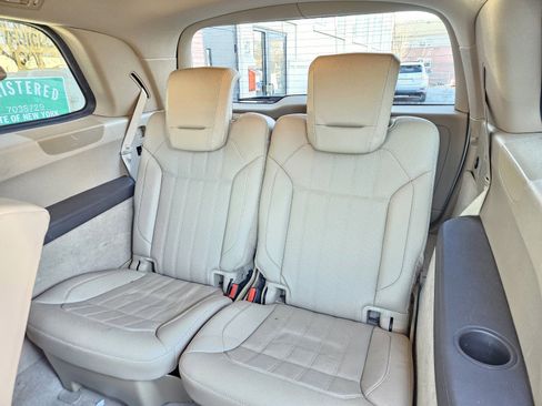 Used 2014 Mercedes-Benz GL 350 BlueTEC 4MATIC image 10