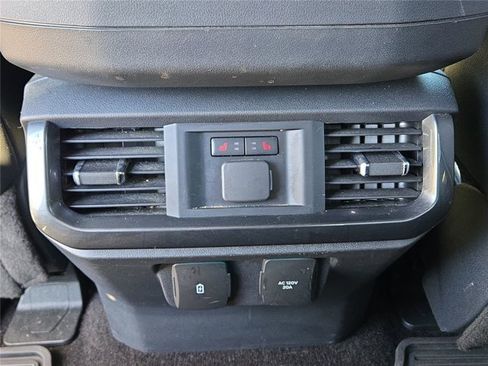 Used 2022 Ford F150 Lariat w/ Equipment Group 502A High AWD/4WD image 35