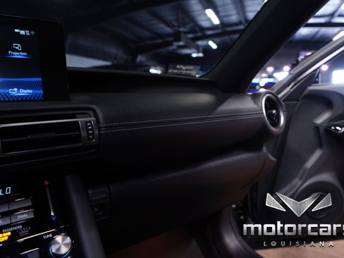 Used 2021 Lexus IS 300 w/ Comfort Package image 40