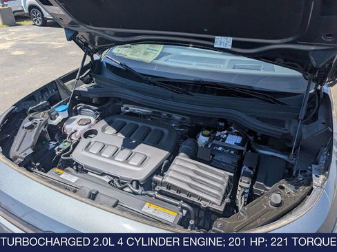 New 2026 Volkswagen Tiguan SE R-Line AWD/4WD image 33